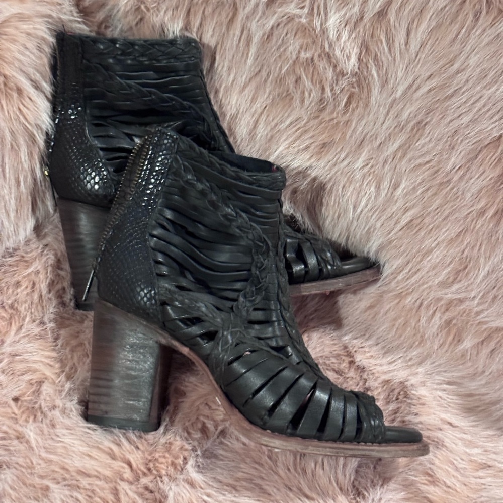 Freebird by Steven Black Textured Heeled Boots